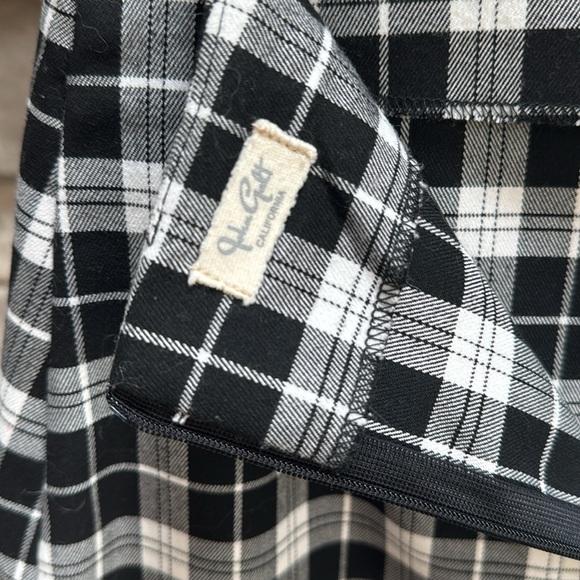 EUC Vintage Brandy Melville Black and White Checkered Stretch Slit Cara Mini - Picture 3 of 7